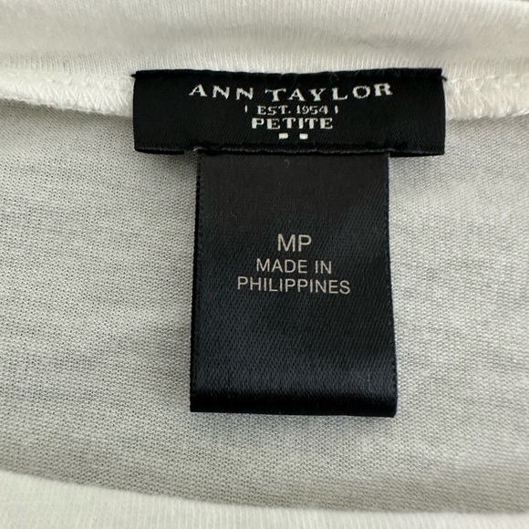 Ann Taylor White Relaxed Blouse - Picture 8 of 9